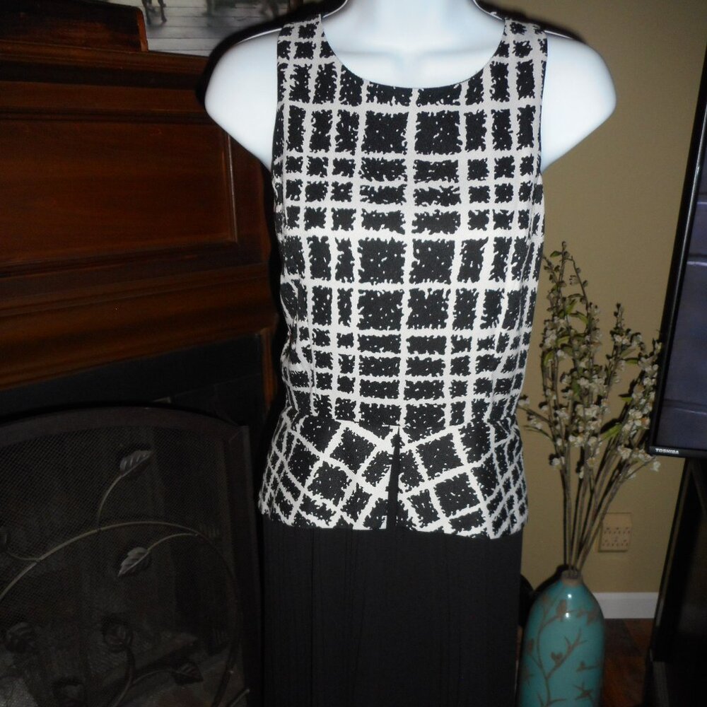 NWOT Badgley Mischka black & white plaid check peplum dress, Size 6